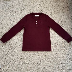Boys Abercrombie cozy long sleeve 3 button top.